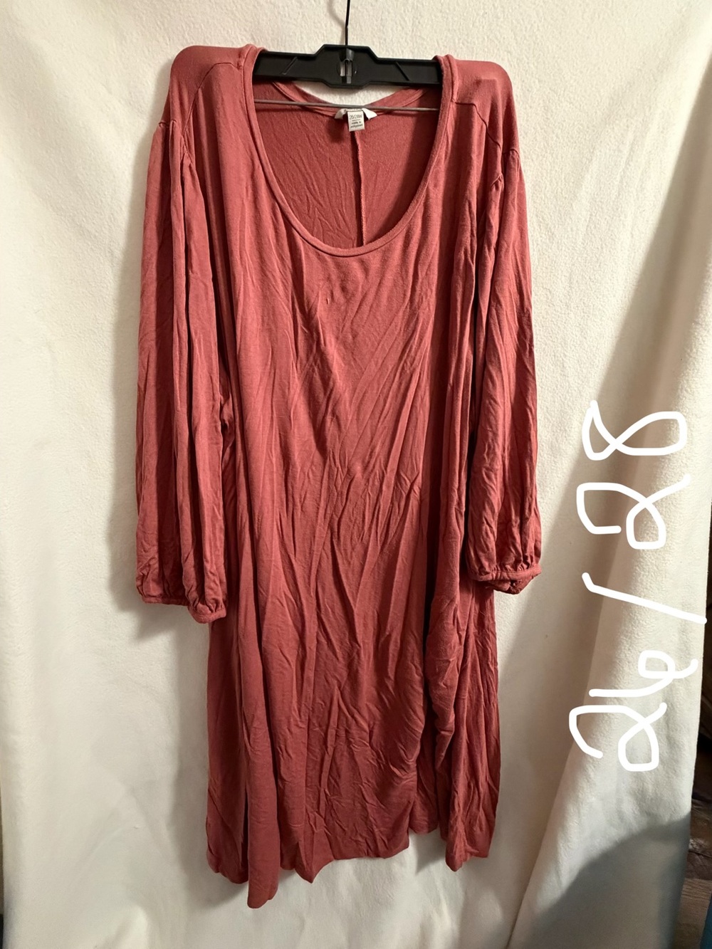 Relaxed Scoop Neck Long Sleeve Dress in Dusty Rose